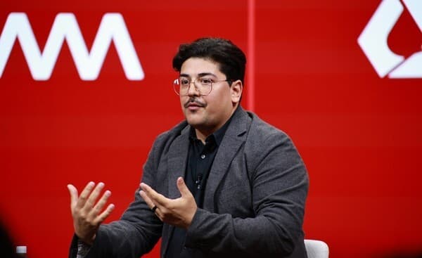 [Snapdragon Summit] Qualcomm, Liquid AI Unveil Proactive AI Agent With Persistent Memory