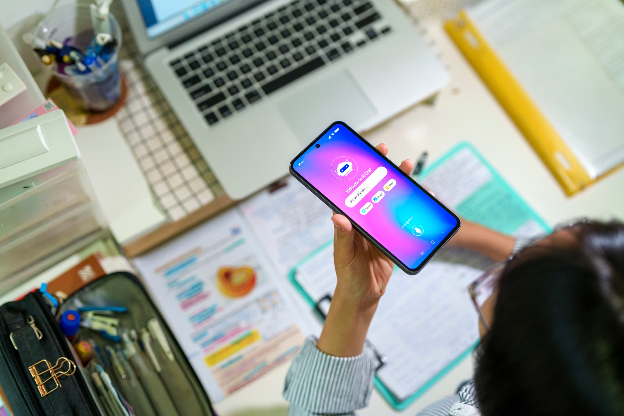 VCs Are So Obsessed With This AI Assistant That Its Valuation Jumped Fivefold In Weeks