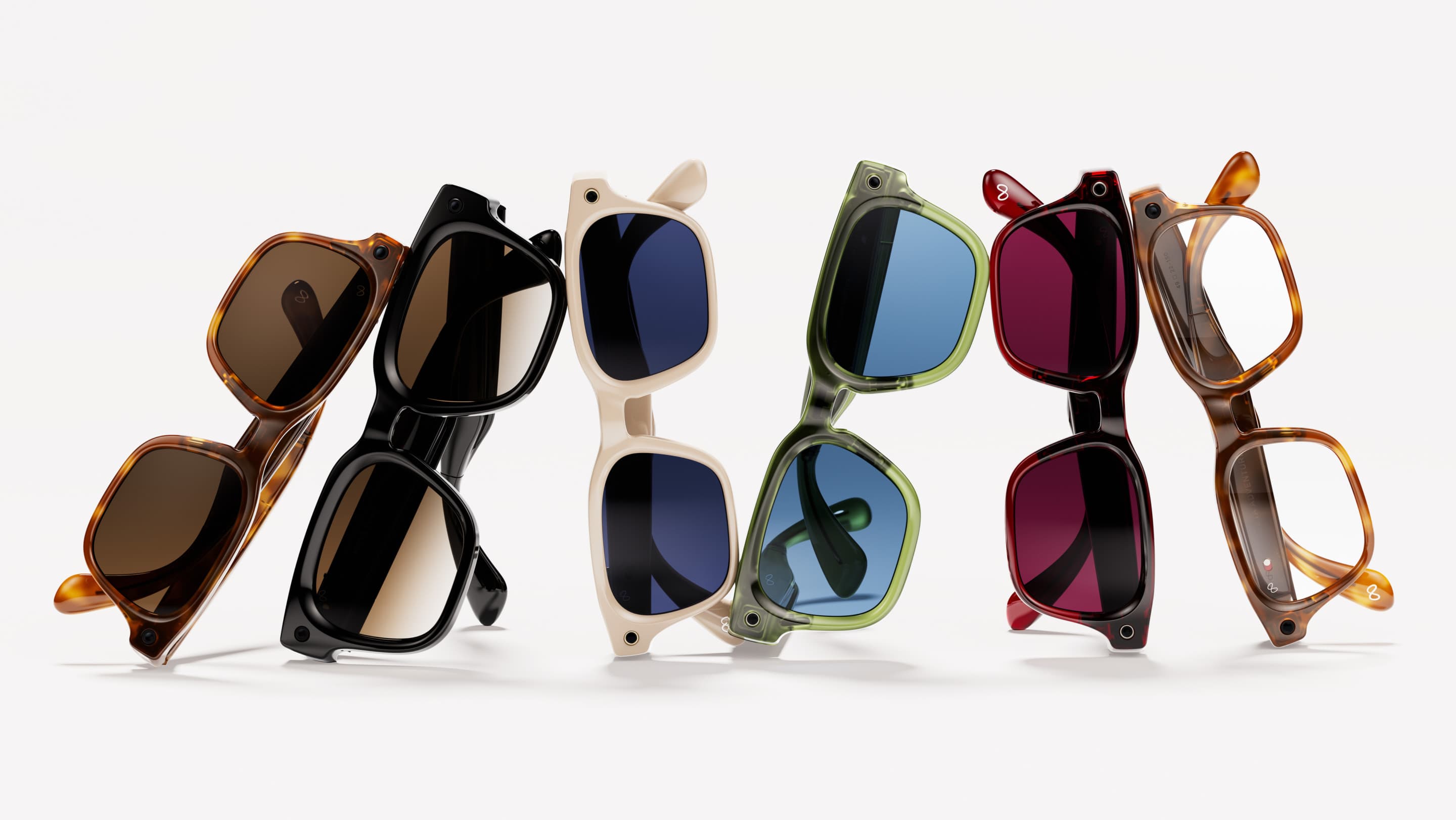 MetaのAIグラス「Meta Glasses」が日本上陸。豊富なカラー&レンズで全26スタイルを展開