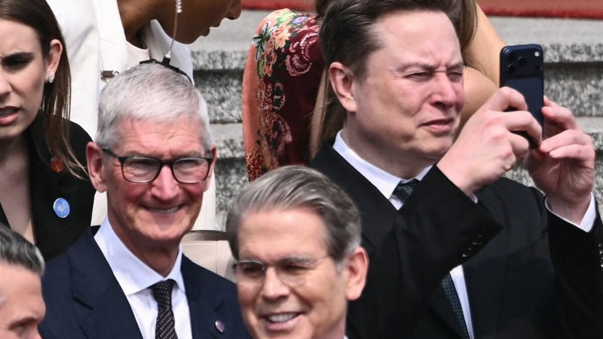 SpaceX/xAI dropped its antitrust suit against Apple — the judge demands to know why