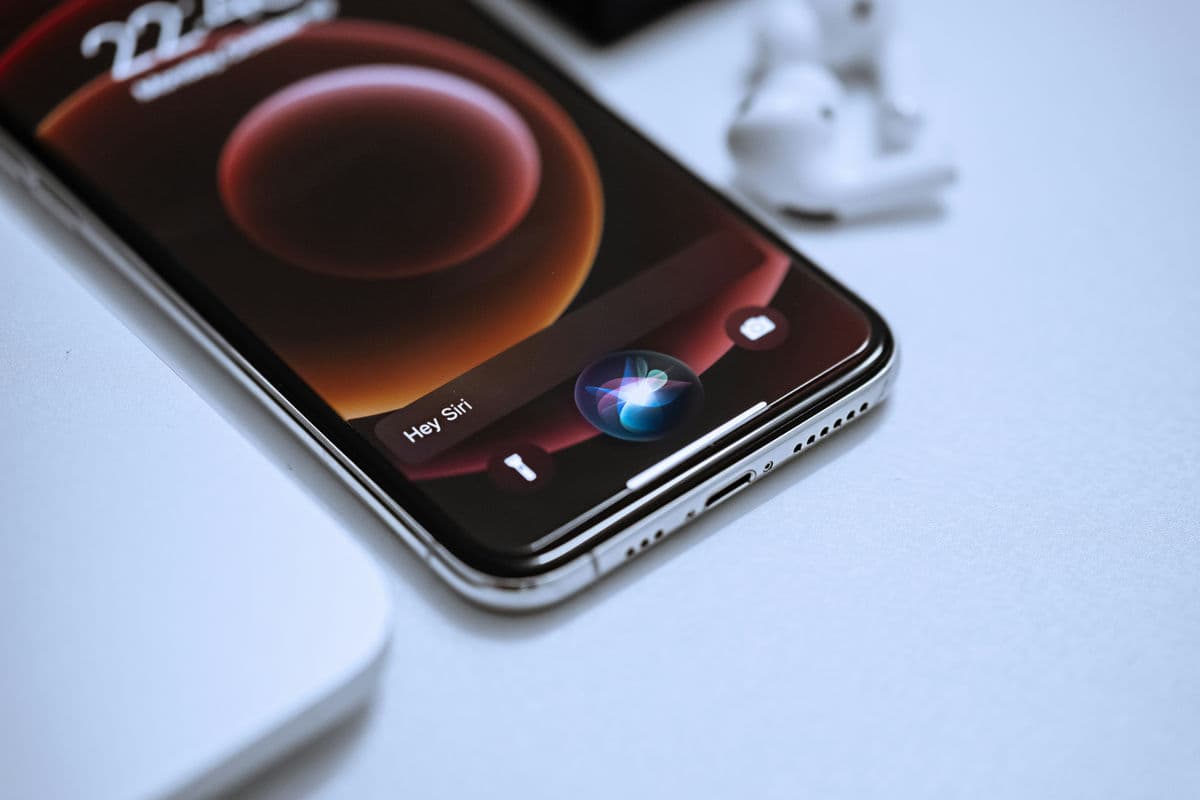 AppleがSiriでClaudeやGeminiを選べる機能をiOS 27ベータ版に実装か、WWDCでは発表せず - gigazine.net