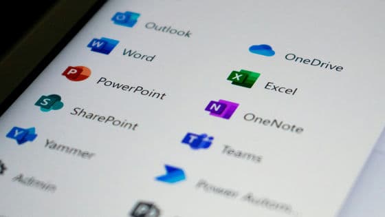 Microsoftは自社AIモデルへの依存度を高めることでAIコストの削減に取り組んでいる