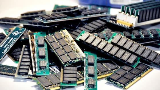 Meta has announced 'Vistara,' a proprietary chip that reuses DDR4 memory from older servers in newer servers.
