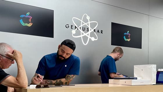 AppleがApple Storeでの会話を文字起こし・要約するAIツール「Live Notes」を試験運用