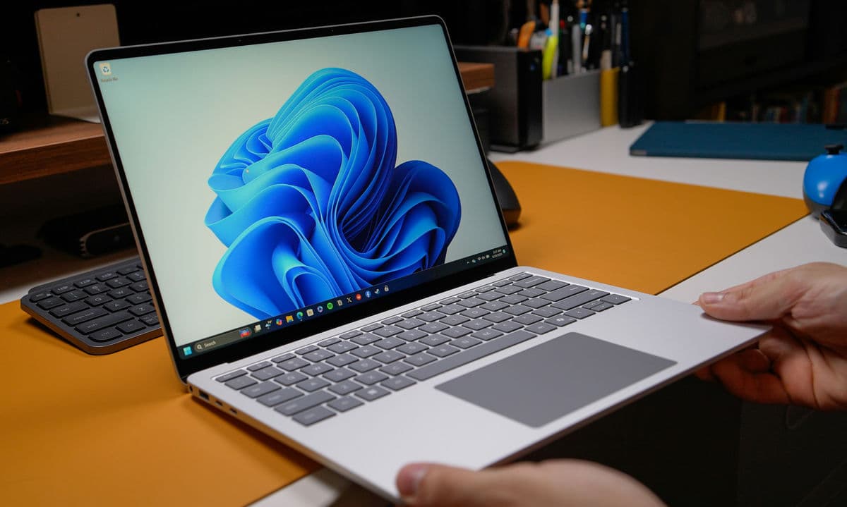 Microsoftが2.8兆パラメータの基盤モデル「MAI-Base-2」の事前学習完了を発表