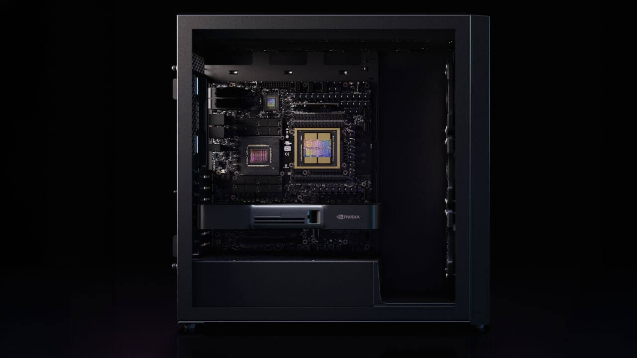 NVIDIA、既存環境へ導入できるデスクサイドAIスパコン「DGX Station for Windows」を発表