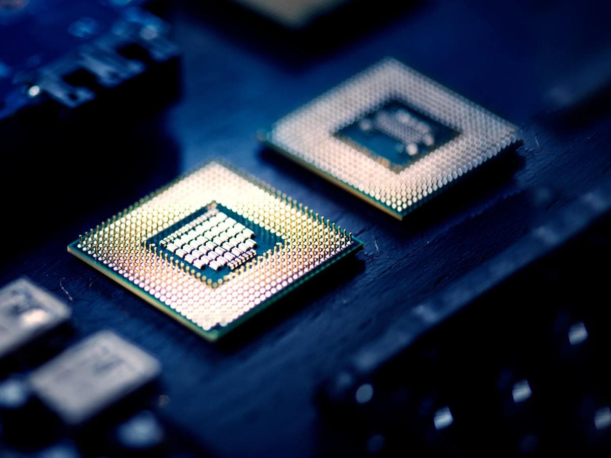 Anthropic confirms plans to build own AI chips amid global shortage