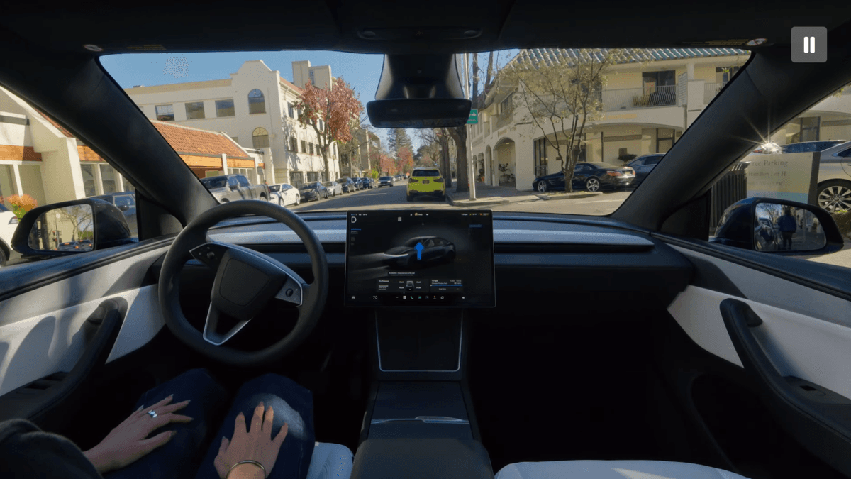 テスラ車のGrok、音声でWebページを開く機能がオーナー投稿で判明 正式発表はなし