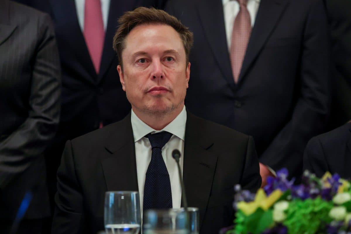Musk turns to rival Anthropic to power Grok