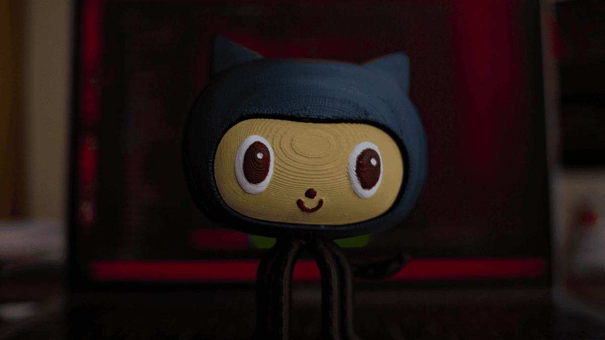 GitHubで7時間超の大規模障害、Actionsなどに影響―認証系の連鎖障害が復旧を長期化